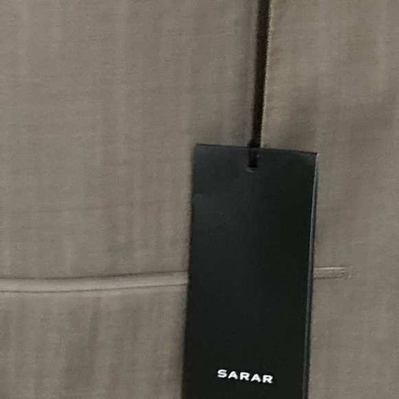 NWT SARAR 36S SUIT - Picture 2 of 7